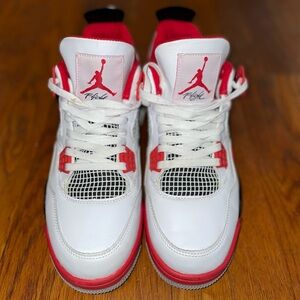 Jordan 4 Retro Fire Red Size 10